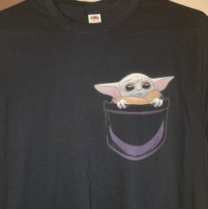 Baby Yoda T-shirt Size Medium